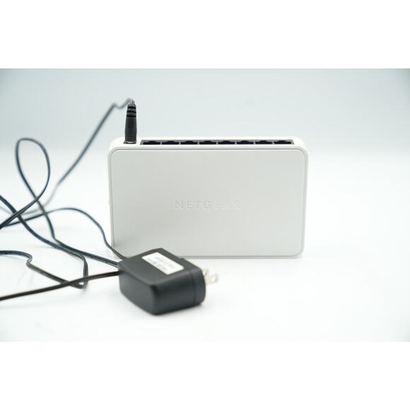 Netgear GS605v5 5-Port Gigabit Ethernet Switch White Desktop Network Hub Tested - Picture 6 of 9